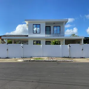 https://tropical-getaway.comcaribbean.com