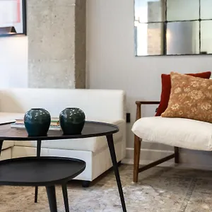 https://luxury-apartment-alcazaba.es-andalucia.com