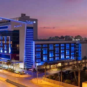 Radisson Blu And Convention Center, Minhal Otel