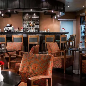 Moevenpick Airport Otel