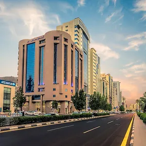 فندق سناف ان العزيزية