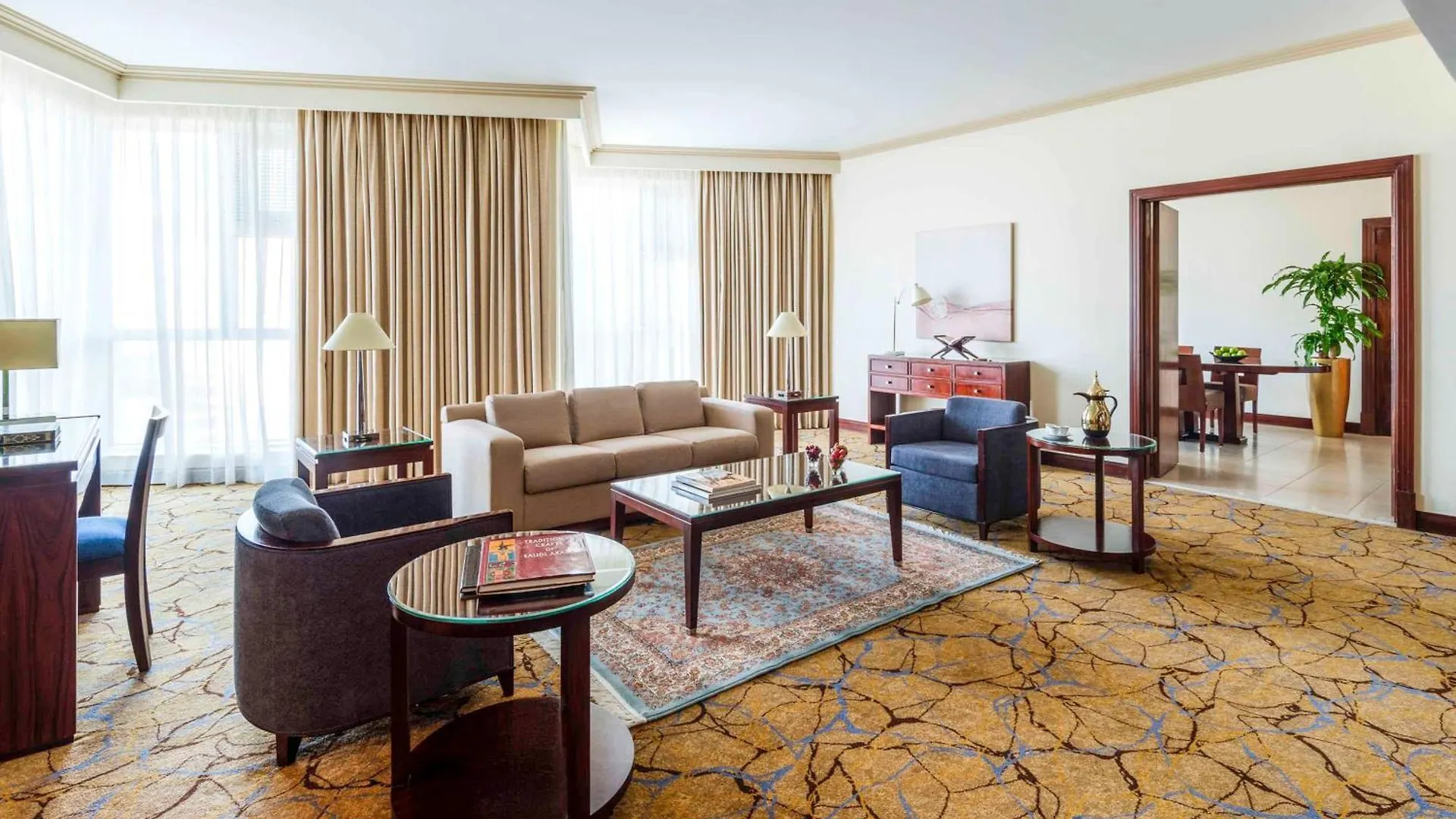 מלון מכה Movenpick Makkah Hajar Tower 5*,  ערב הסעודית